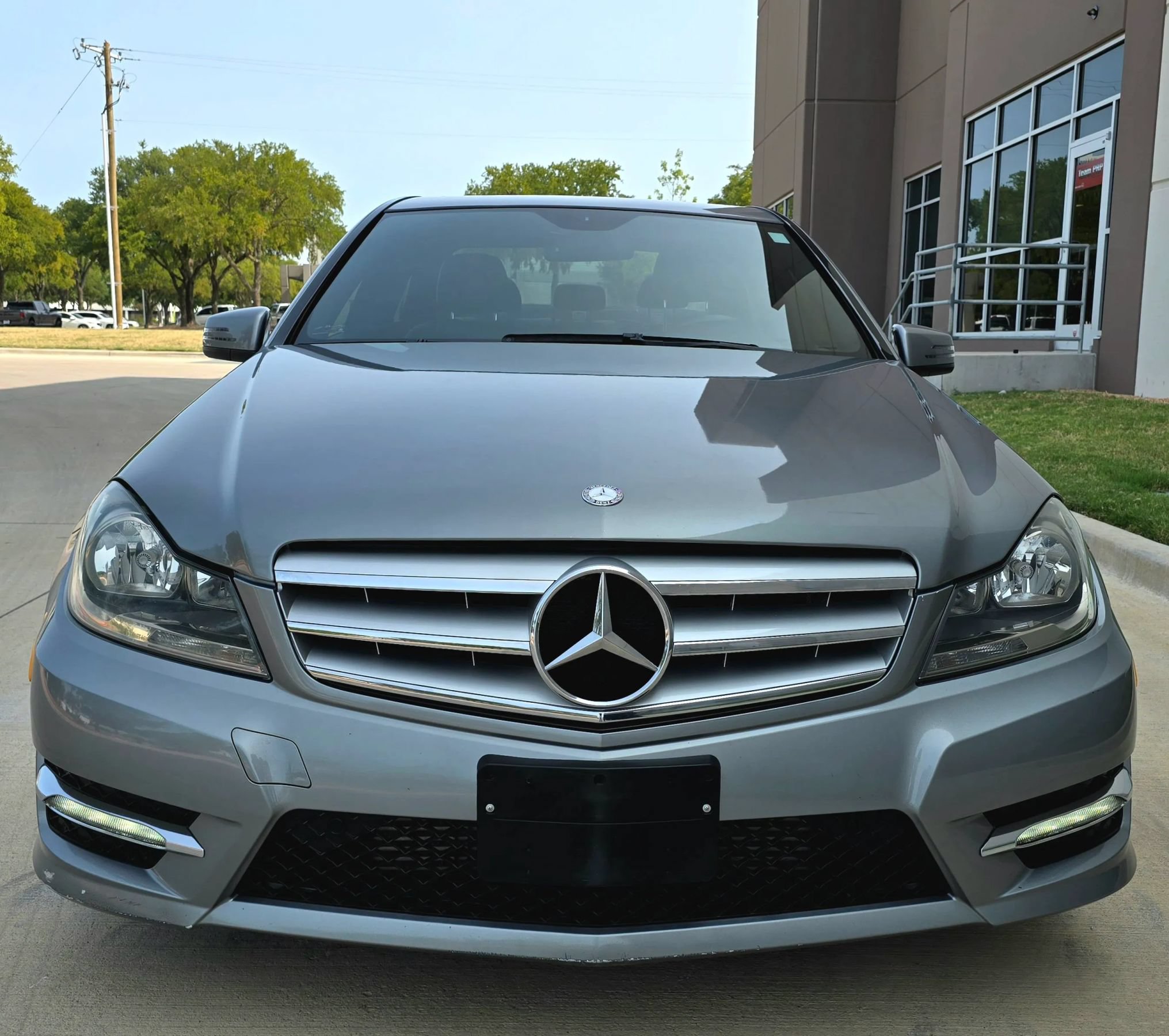 Used 2013 Mercedes-Benz C 250 Sedan image 2