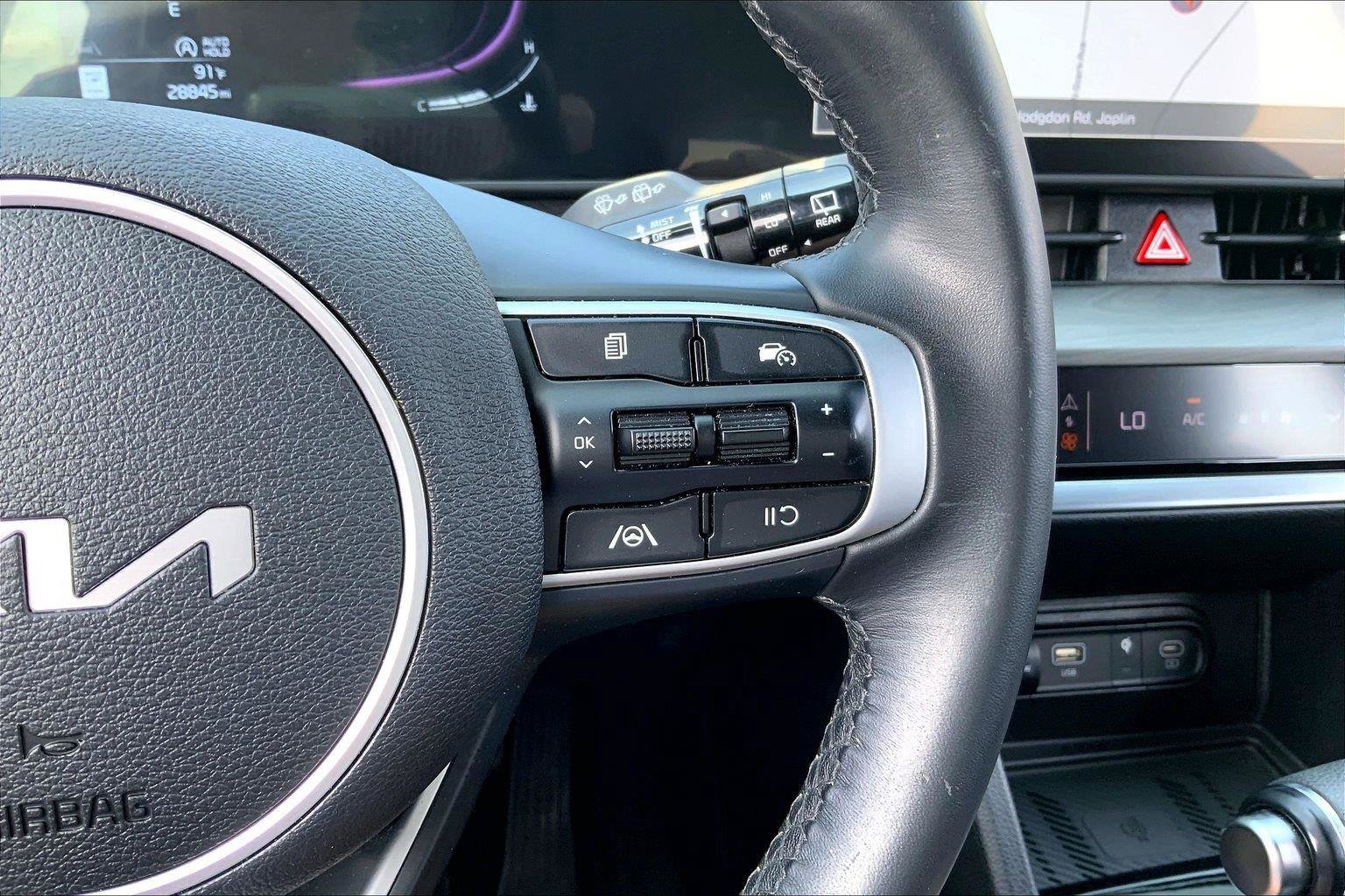 Used 2024 Kia Sportage X-Line w/ X-Line Premium Package AWD/4WD image 18