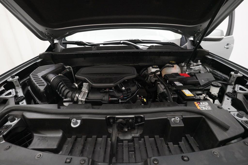 Used 2023 GMC Acadia Denali w/ Trailering Package image 3