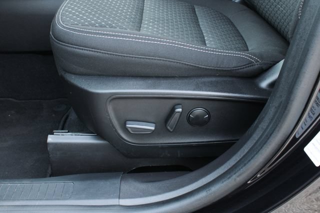 Used 2023 Ford Escape Active AWD/4WD image 13