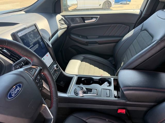 Used 2024 Ford Edge ST-Line AWD/4WD image 14