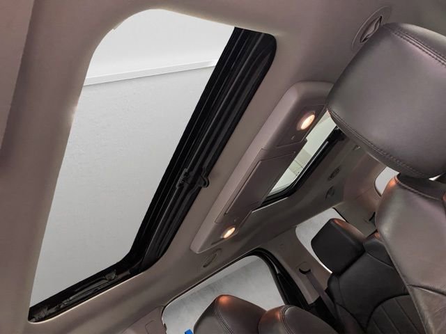 Used 2011 GMC Acadia Denali image 9