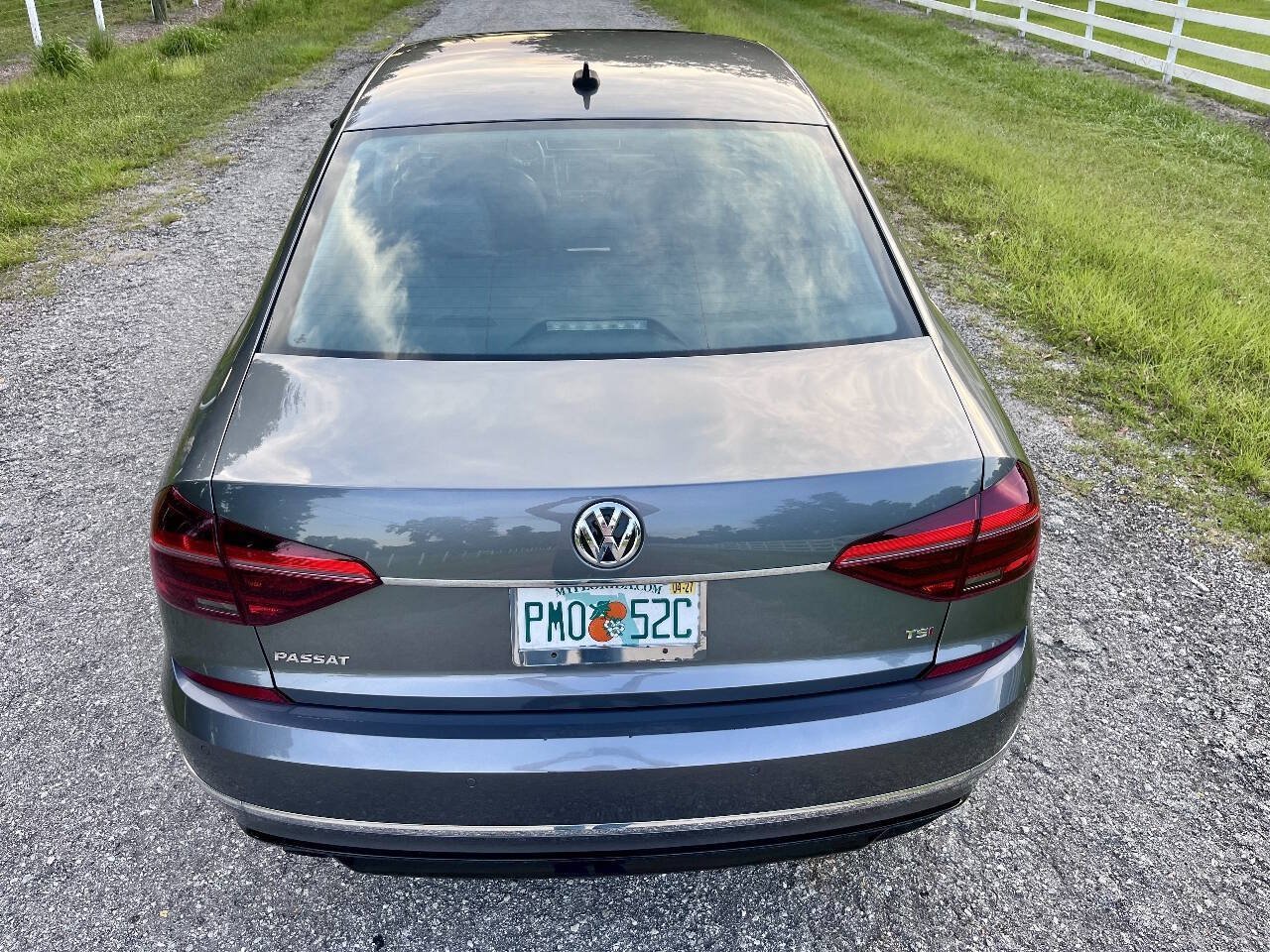 Used 2019 Volkswagen Passat 2.0T SE R-Line FWD image 8