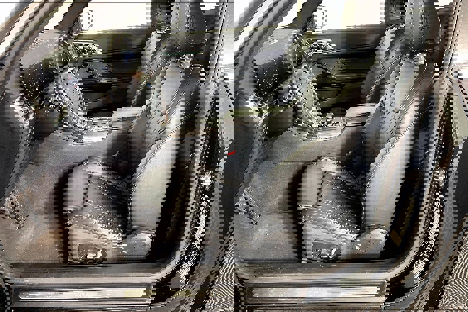 Certified 2024 BMW 430i xDrive Coupe w/ Convenience Package image 6