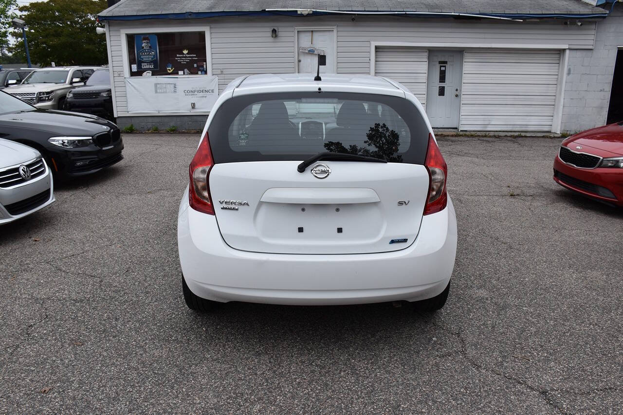 Used 2015 Nissan Versa Note SV FWD image 3