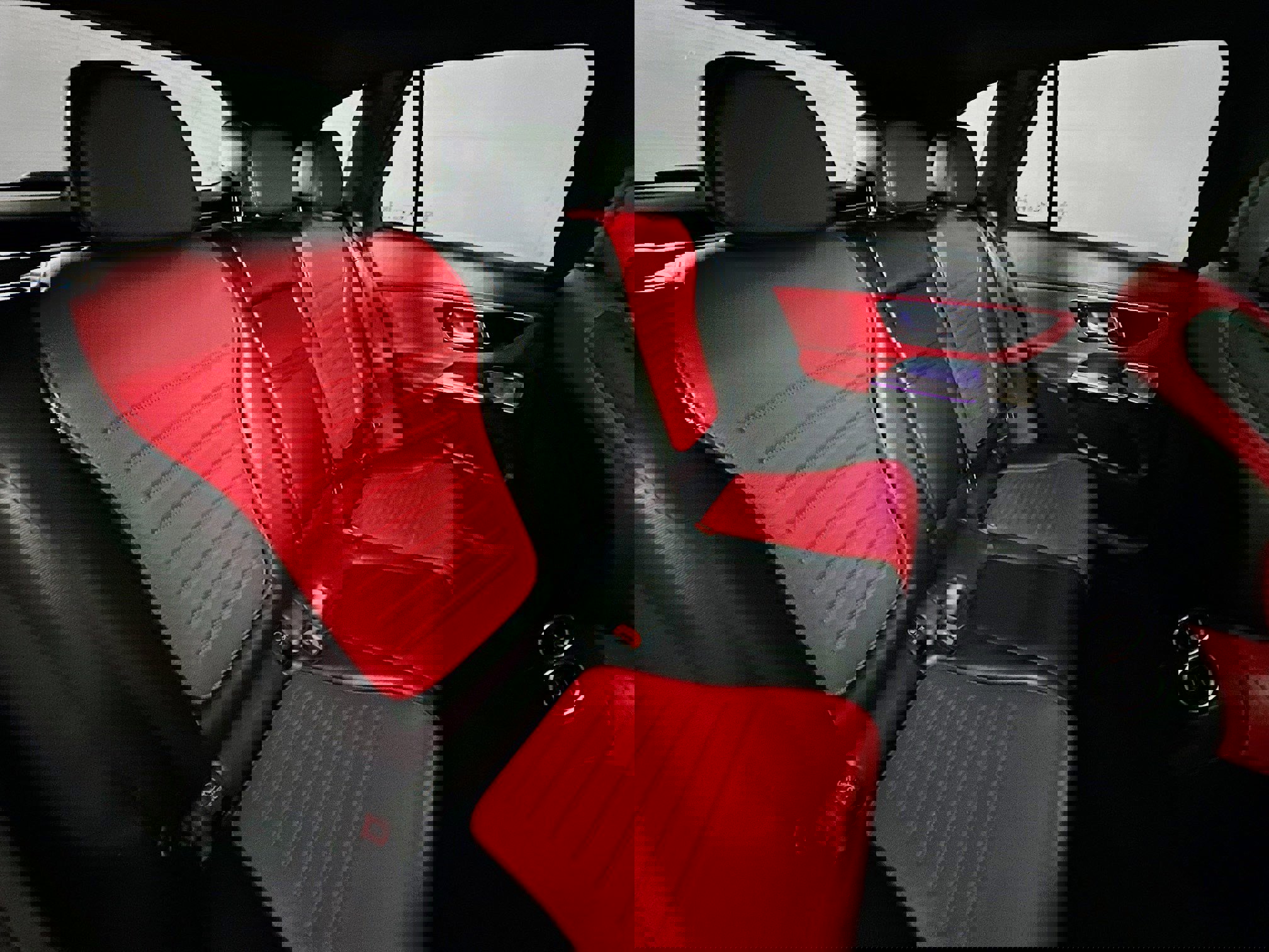 Used 2024 Mercedes-Benz GLC 43 AMG 4MATIC image 27