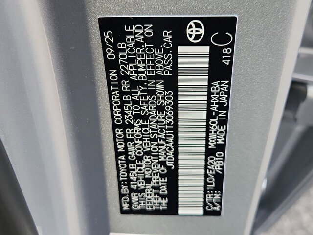 New 2026 Toyota Prius Limited FWD image 32