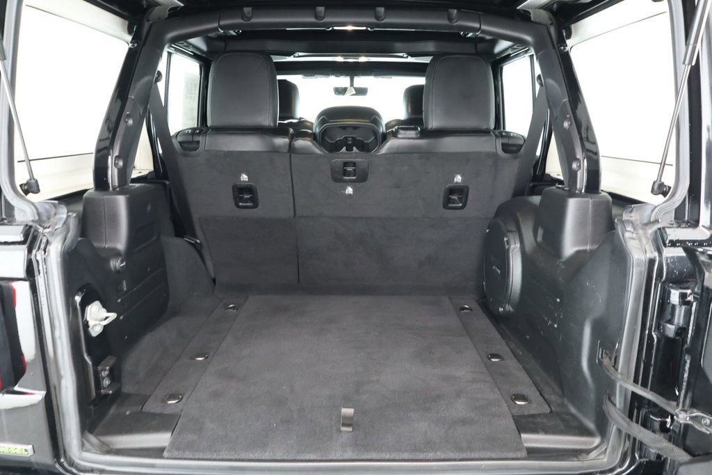 Used 2021 Jeep Wrangler Unlimited Rubicon image 20
