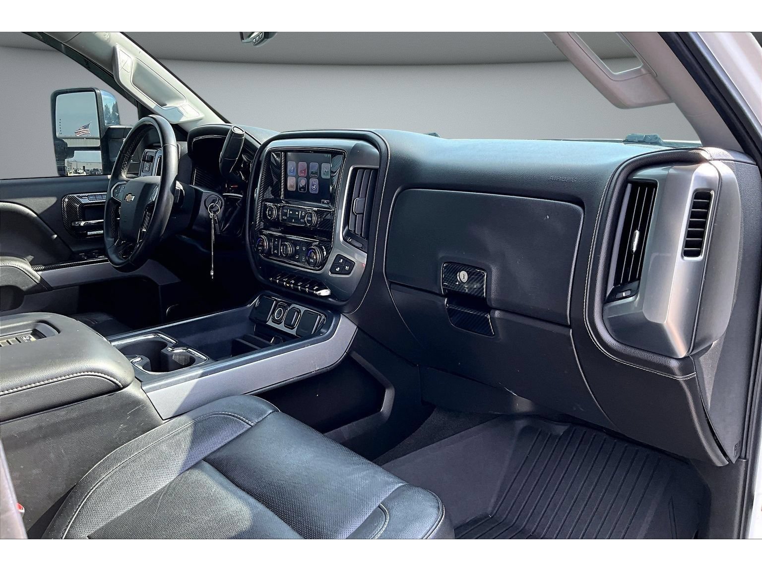 Used 2016 Chevrolet Silverado 2500 LTZ w/ Driver Alert Package AWD/4WD image 45