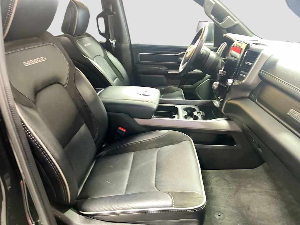 Used 2023 RAM 1500 Laramie AWD/4WD image 29
