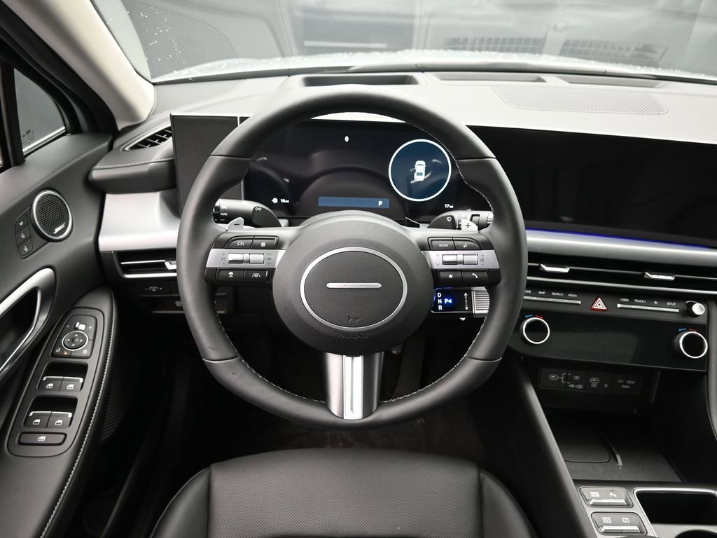 Certified 2025 Hyundai Sonata Limited image 24