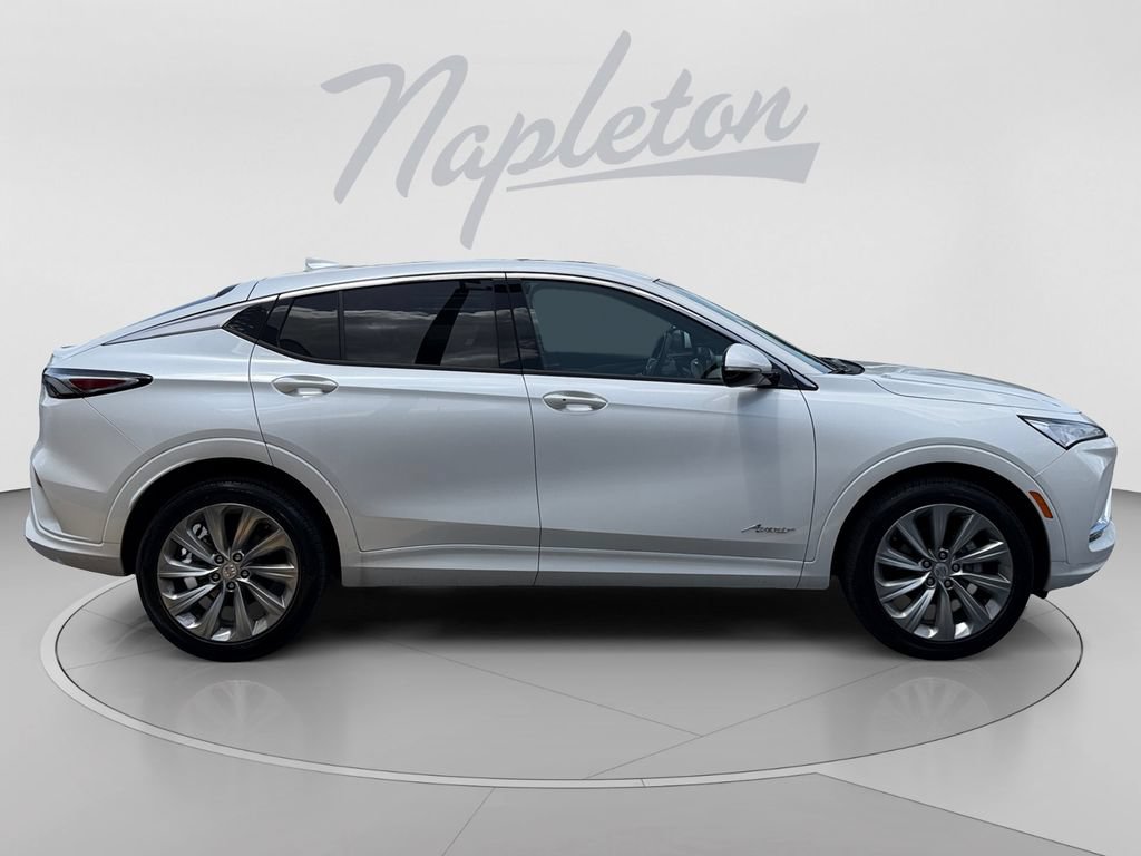 Used 2025 Buick Envista Avenir FWD image 9