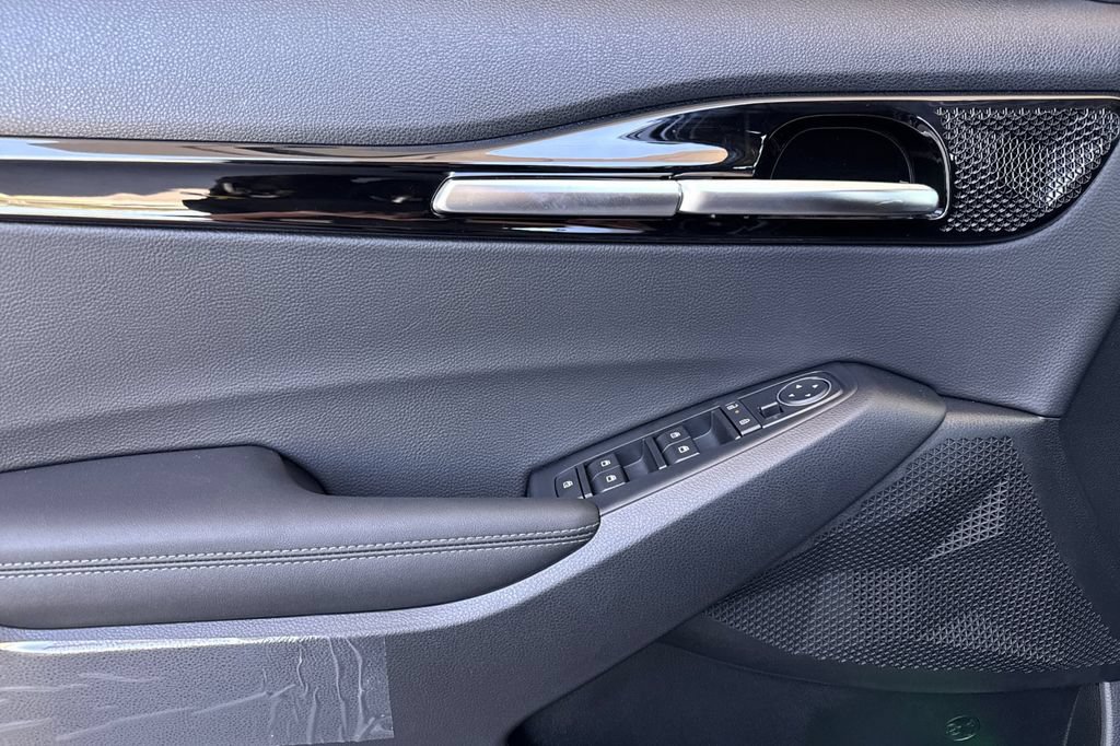 New 2026 Kia Seltos EX FWD image 11