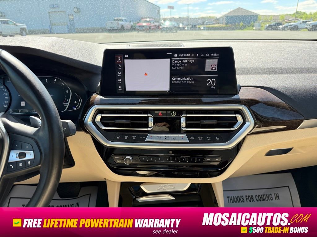 Used 2022 BMW X3 xDrive30i AWD/4WD image 15