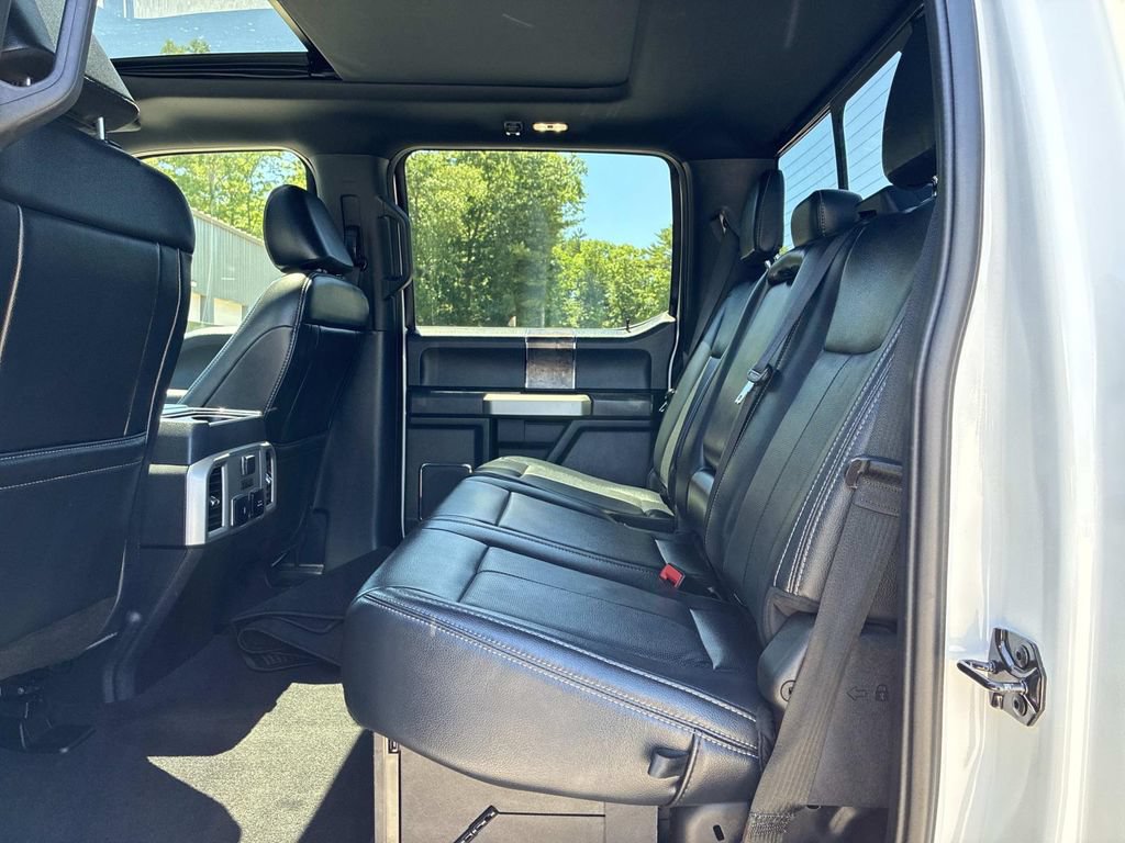 Used 2022 Ford F250 Lariat w/ Black Appearance Package AWD/4WD image 13