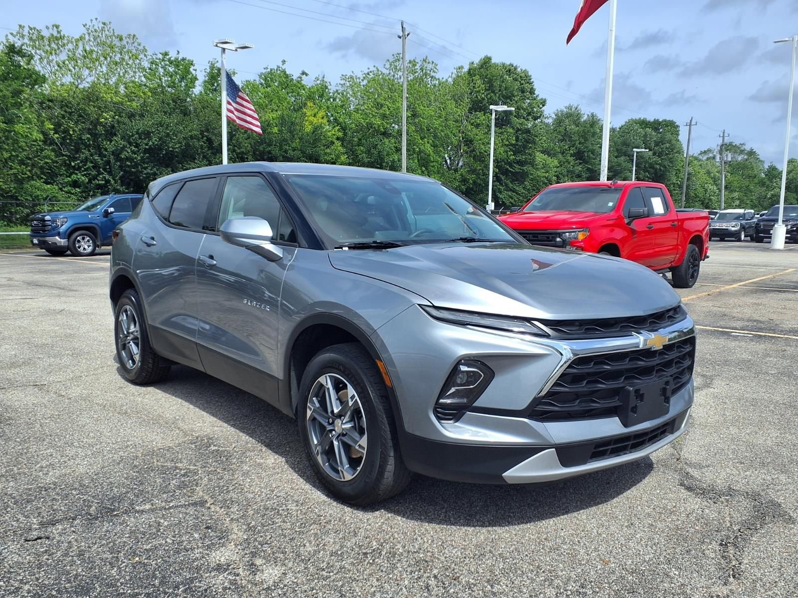 Used 2025 Chevrolet Blazer LT FWD image 20