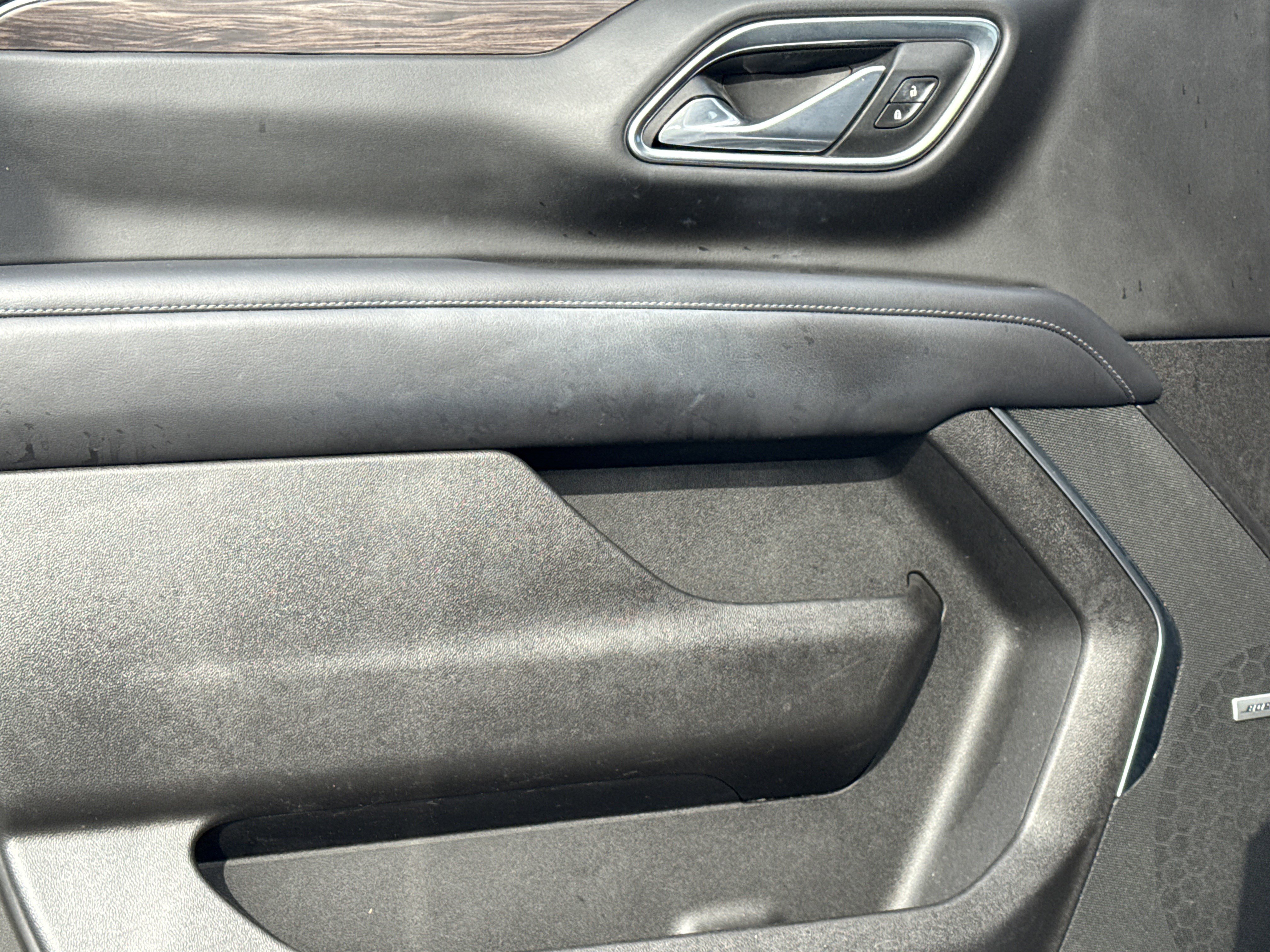 Used 2021 Chevrolet Tahoe Z71 w/ Luxury Package image 14