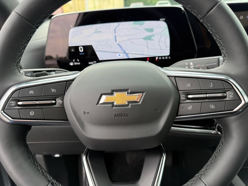 New 2027 Chevrolet Equinox LT w/ Safety and Technology Package AWD/4WD image 20