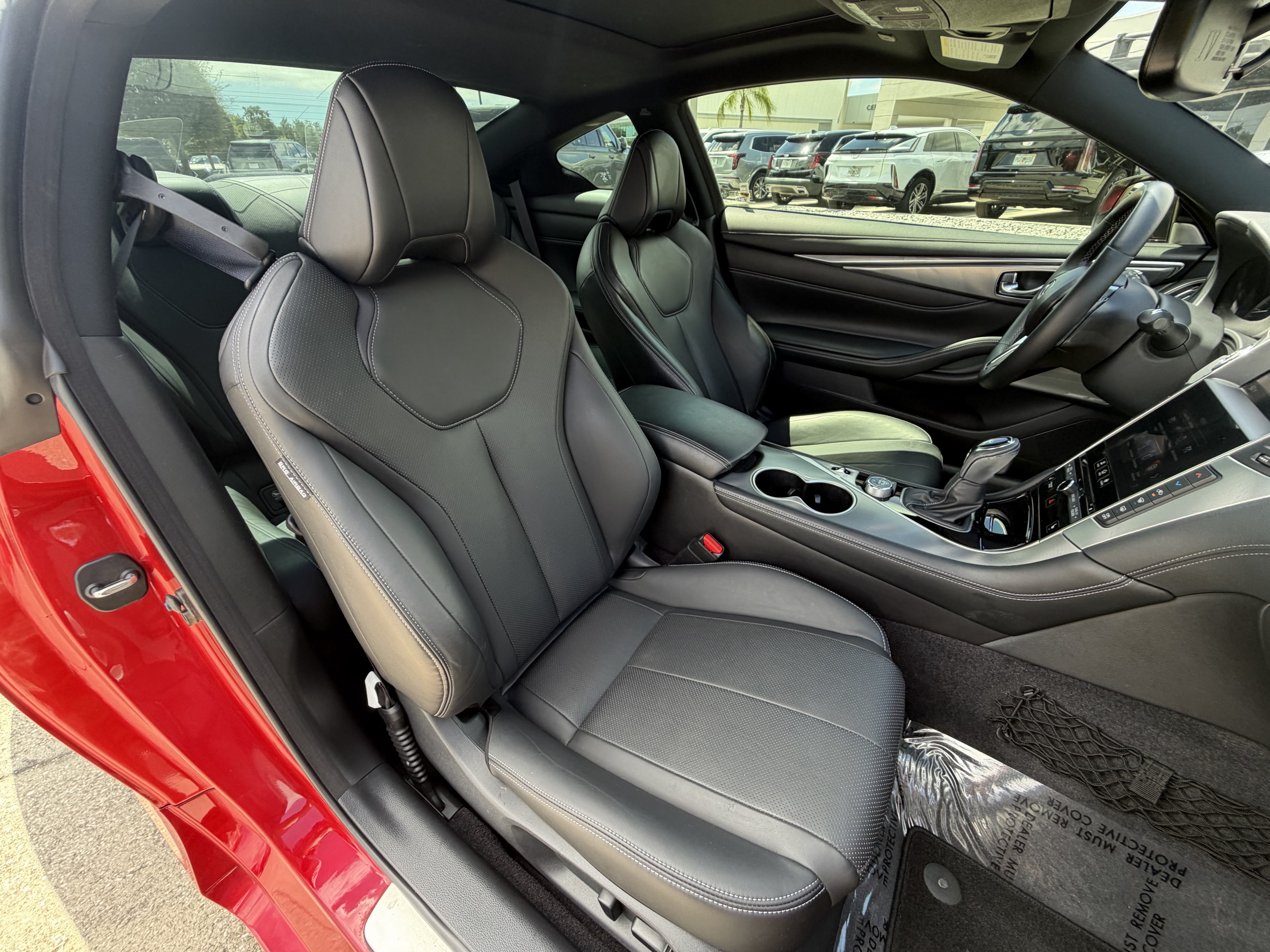 Used 2021 INFINITI Q60 3.0t Luxe w/ Essential Package RWD image 19