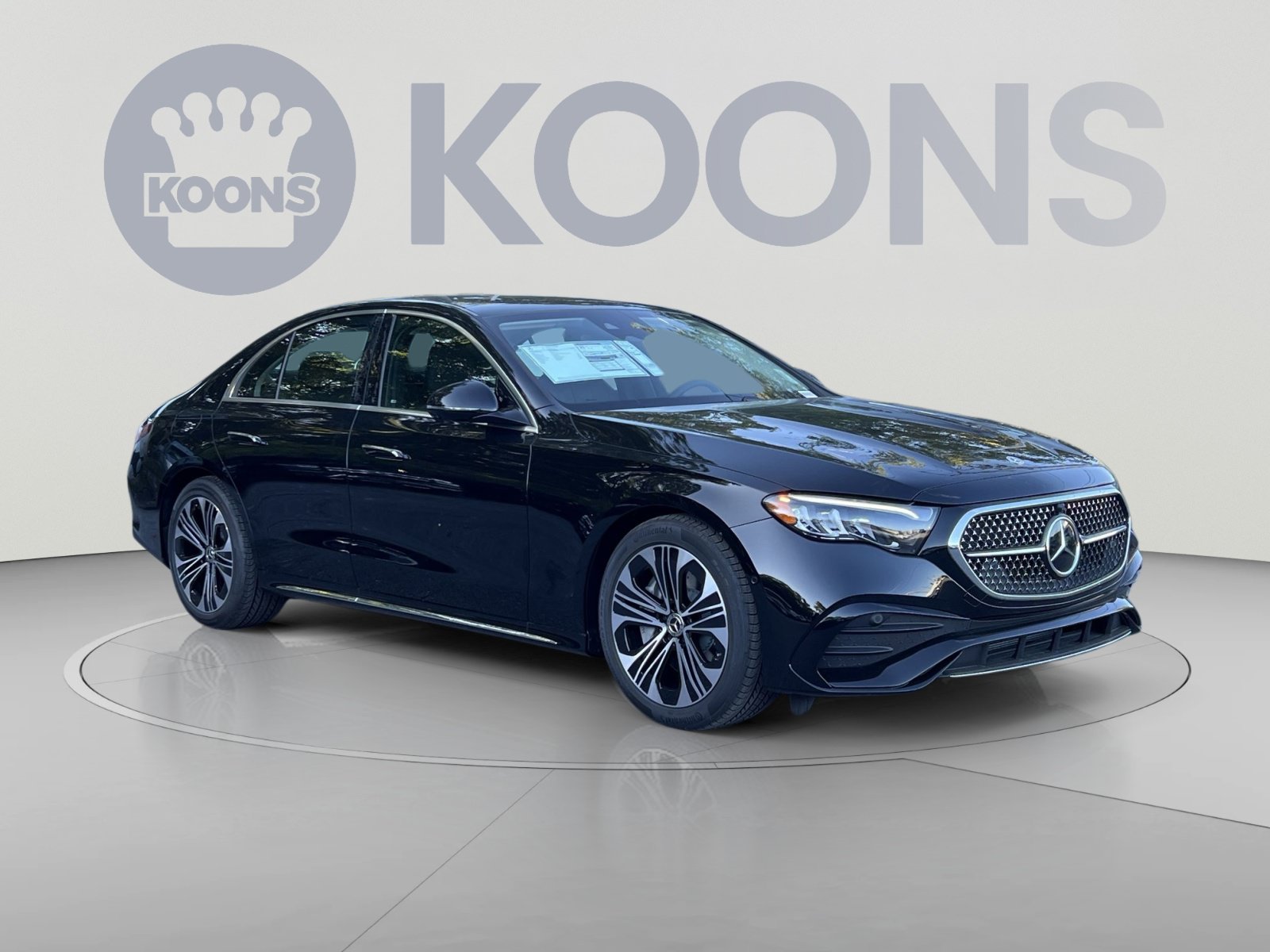 New 2027 Mercedes-Benz E 450 4MATIC Sedan image 2