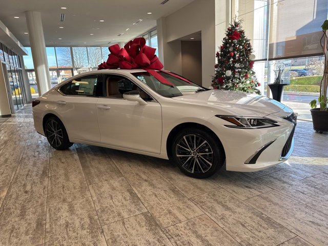 New 2025 Lexus ES 350 w/ Premium Package