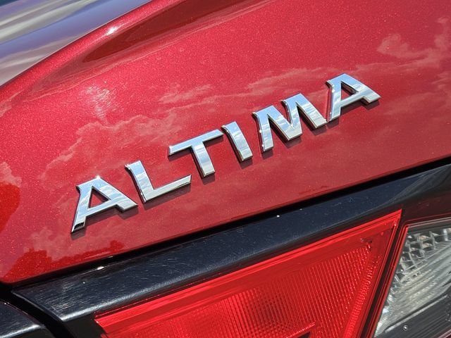 Used 2022 Nissan Altima 2.5 SL FWD image 11