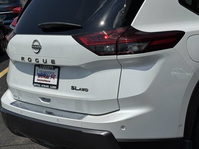 Used 2024 Nissan Rogue SL w/ SL Premium Package AWD/4WD image 25