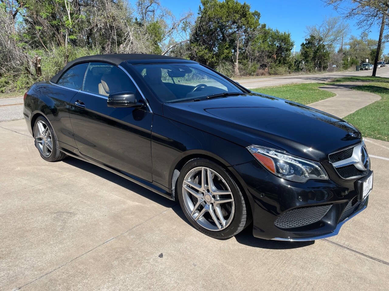 Used 2014 Mercedes-Benz E 550 Cabriolet image 16
