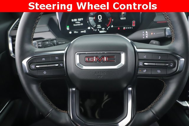 Used 2024 GMC Acadia AT4 image 21