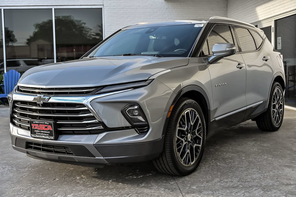 Used 2024 Chevrolet Blazer Premier w/ Driver Confidence II Package AWD/4WD image 6