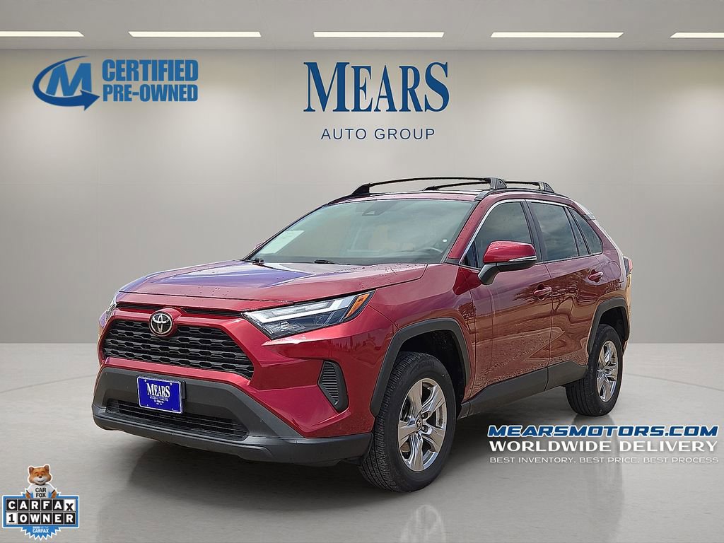 Used 2022 Toyota RAV4 XLE FWD image 1