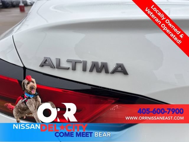 New 2025 Nissan Altima 2.5 SL FWD image 10