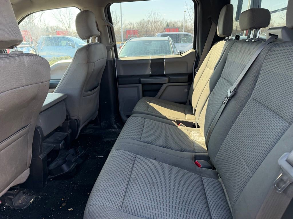 Used 2015 Ford F150 XLT AWD/4WD image 3