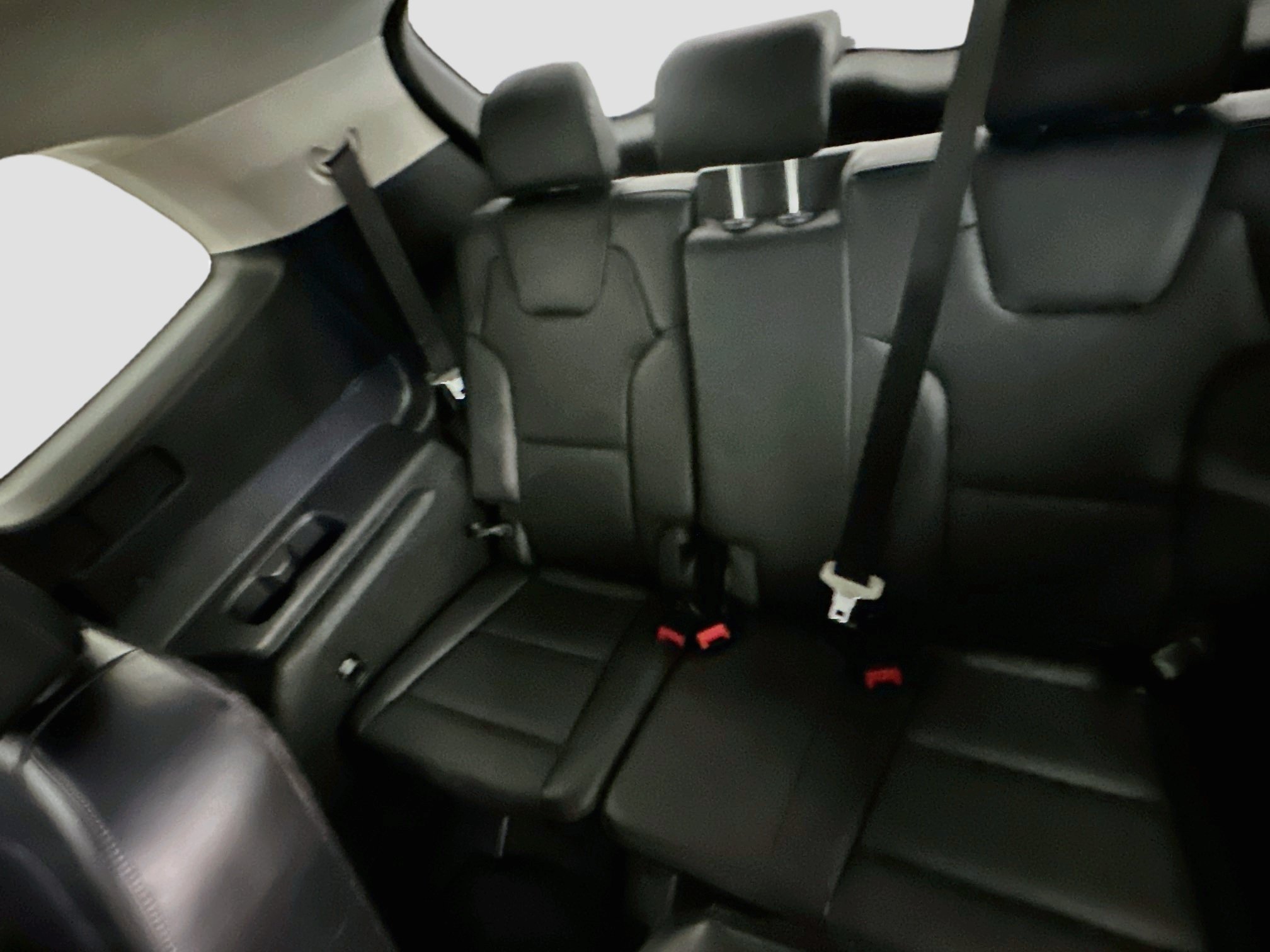 Used 2025 Kia Telluride S AWD/4WD image 31