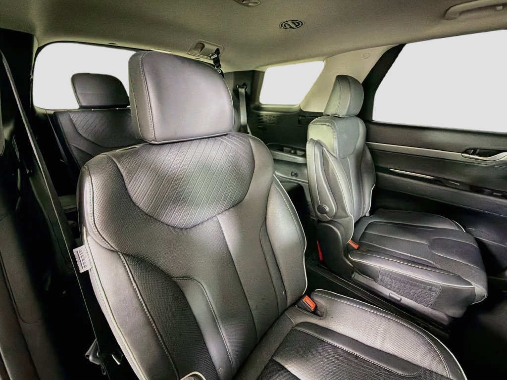 Used 2025 Hyundai Palisade SEL FWD image 31