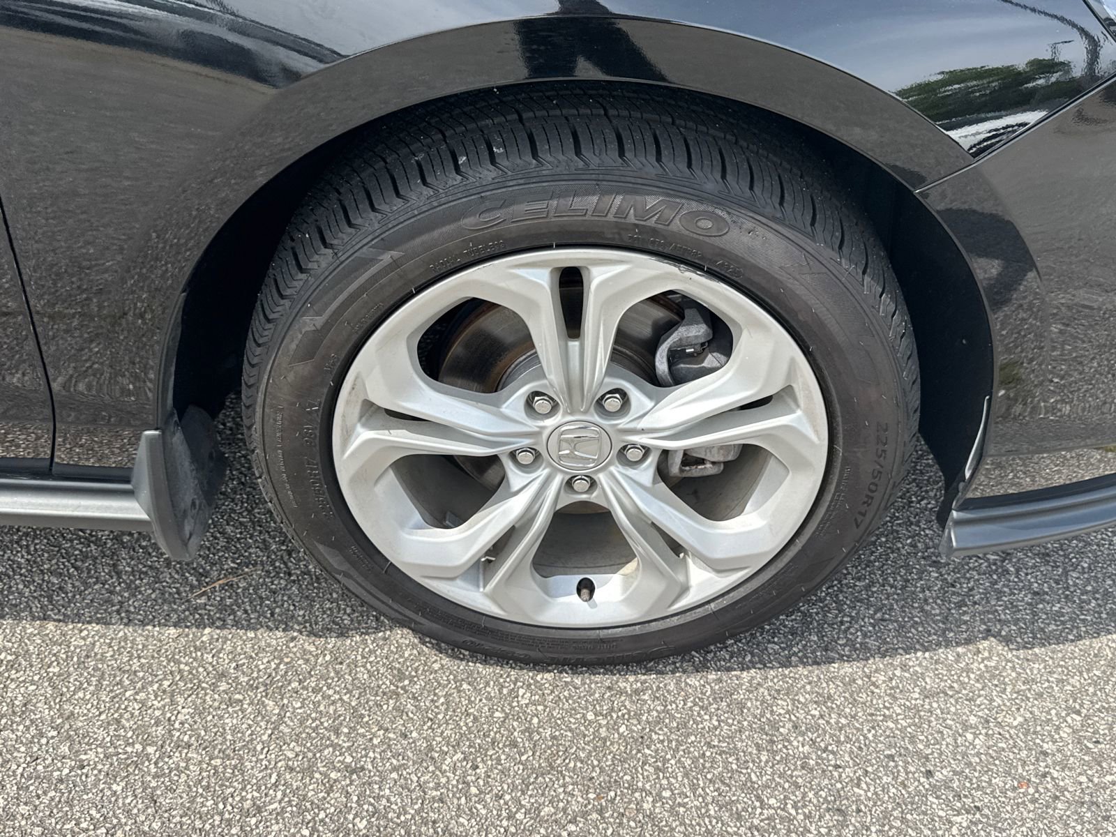 Used 2023 Honda Accord LX image 12