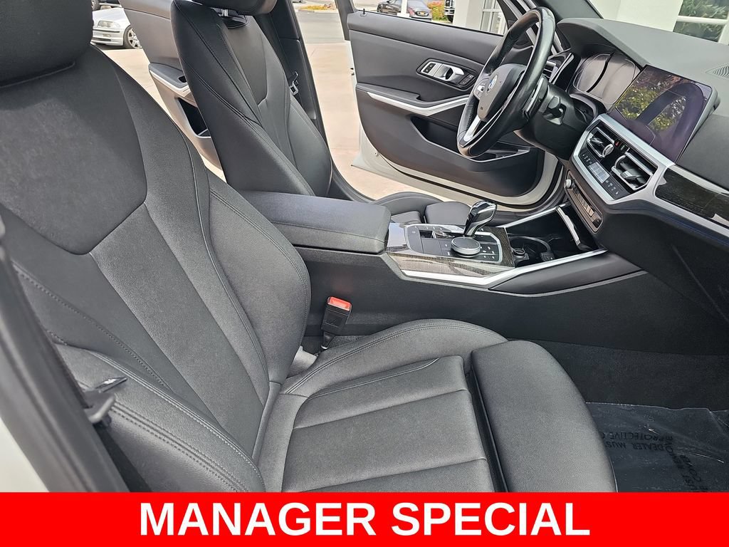 Used 2021 BMW 330i Sedan w/ Driving Assistance Package RWD image 10