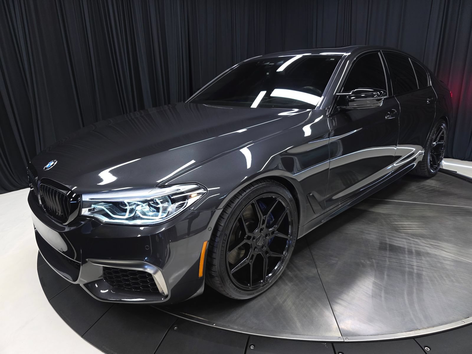 Used 2020 BMW M550i xDrive w/ Executive Package AWD/4WD image 58