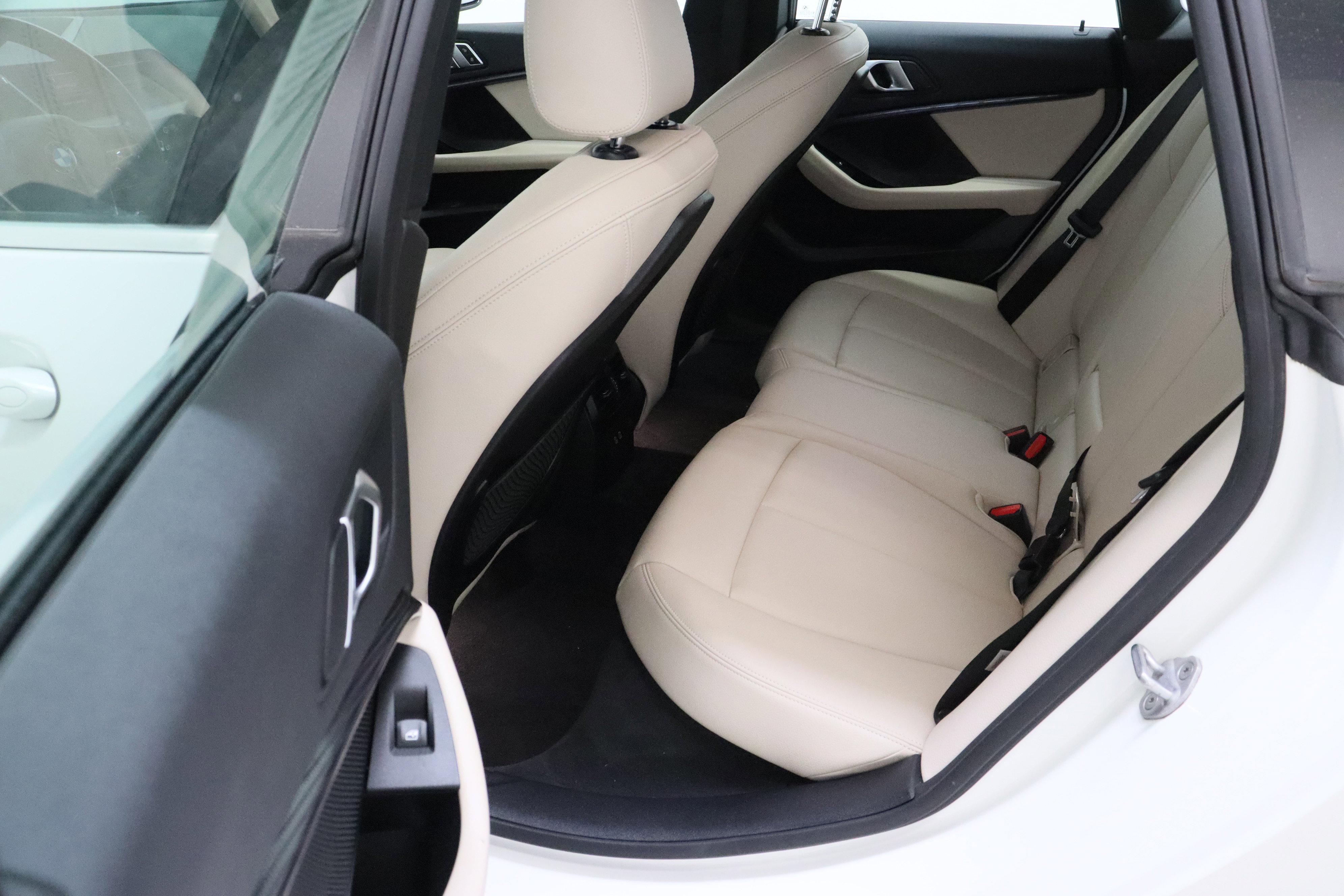 Used 2021 BMW 228i xDrive Gran Coupe w/ Lights Package image 32