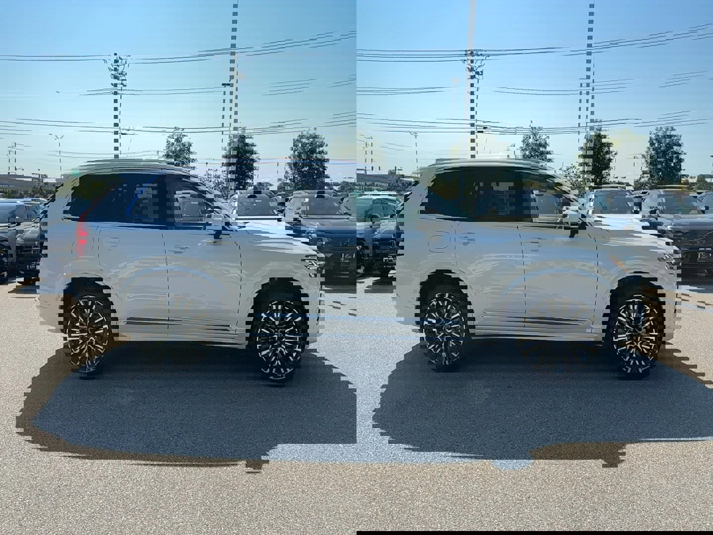 Used 2026 Volvo XC90 B6 Ultra image 6