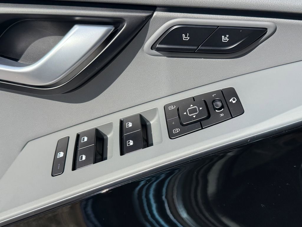 New 2026 Kia Niro SX image 18