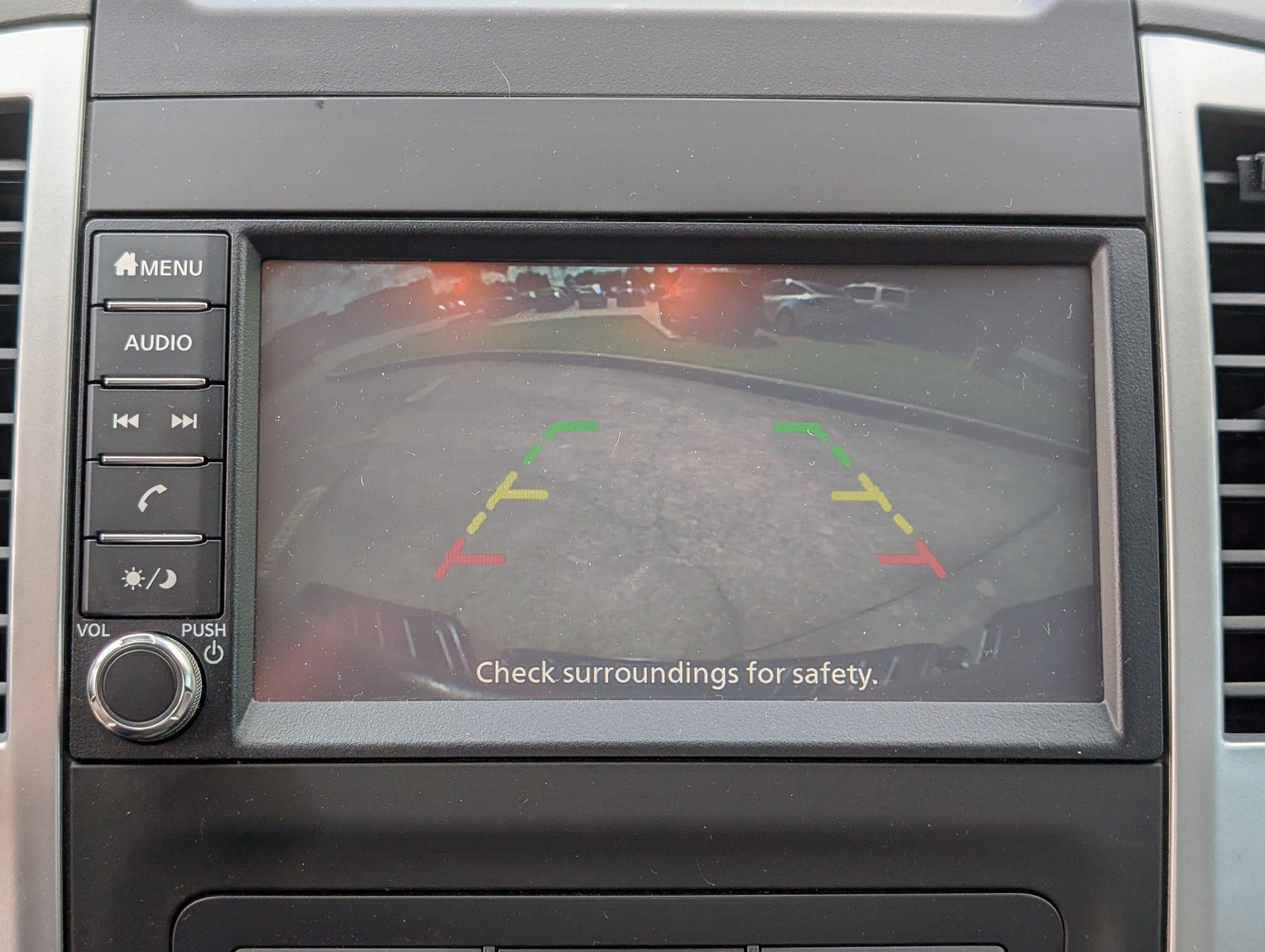 Used 2021 Nissan Frontier SV AWD/4WD image 15