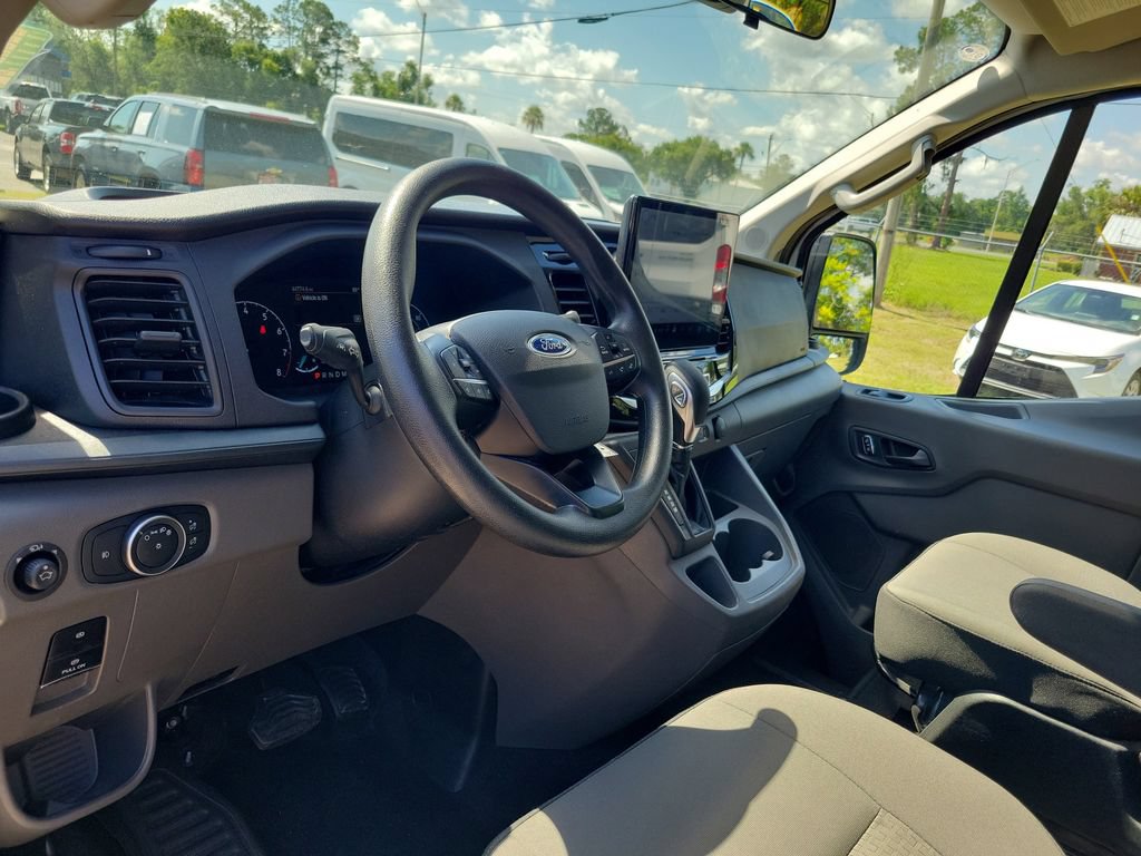 Used 2024 Ford Transit 350 XLT RWD image 19