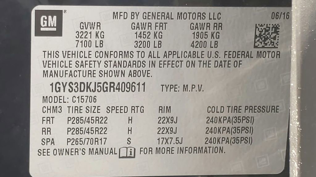 Used 2016 Cadillac Escalade Platinum image 17