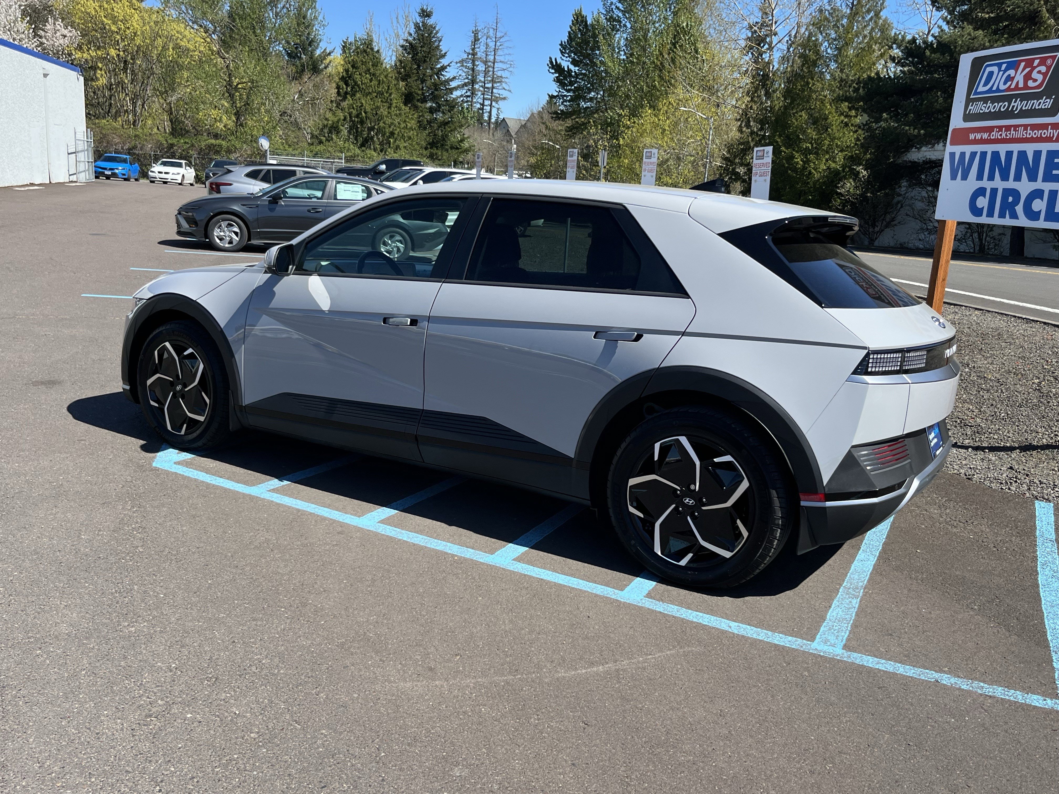 Certified 2024 Hyundai Ioniq 5 SE image 3