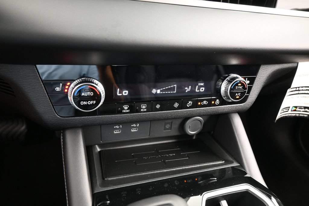 New 2026 Mitsubishi Outlander SE FWD image 30