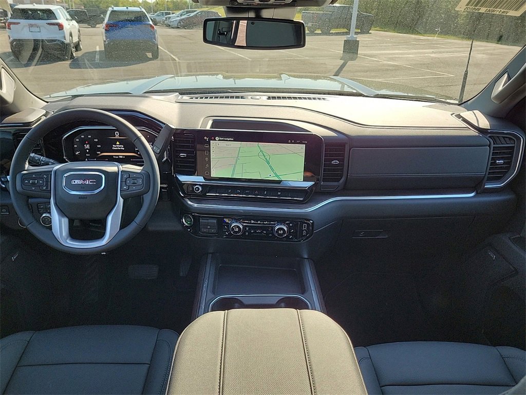New 2026 GMC Sierra 2500 SLT w/ SLT Premium Package image 8