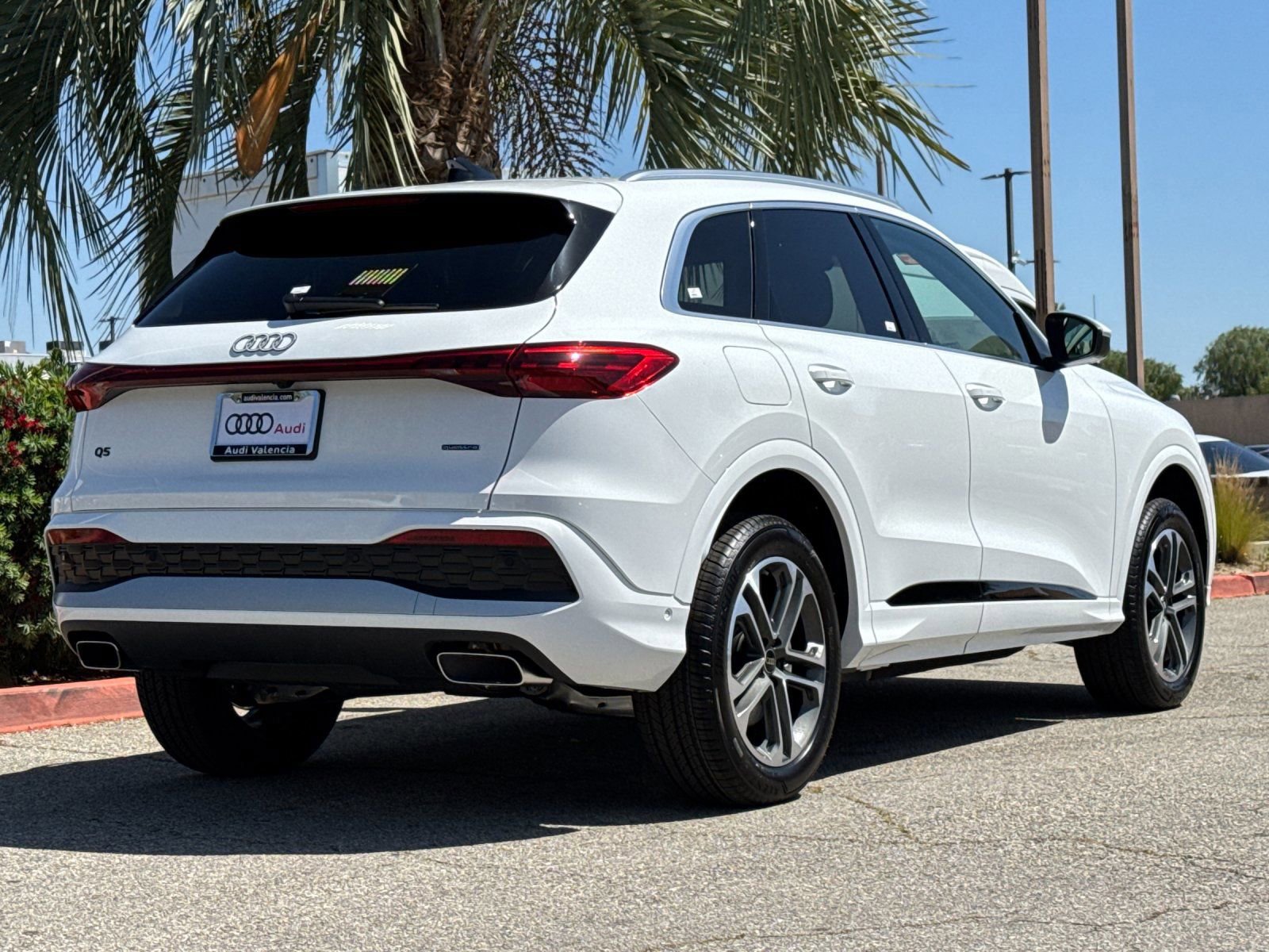 New 2026 Audi Q5 Premium AWD/4WD image 4