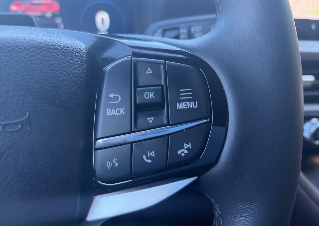 Certified 2026 Ford Explorer Platinum RWD image 18