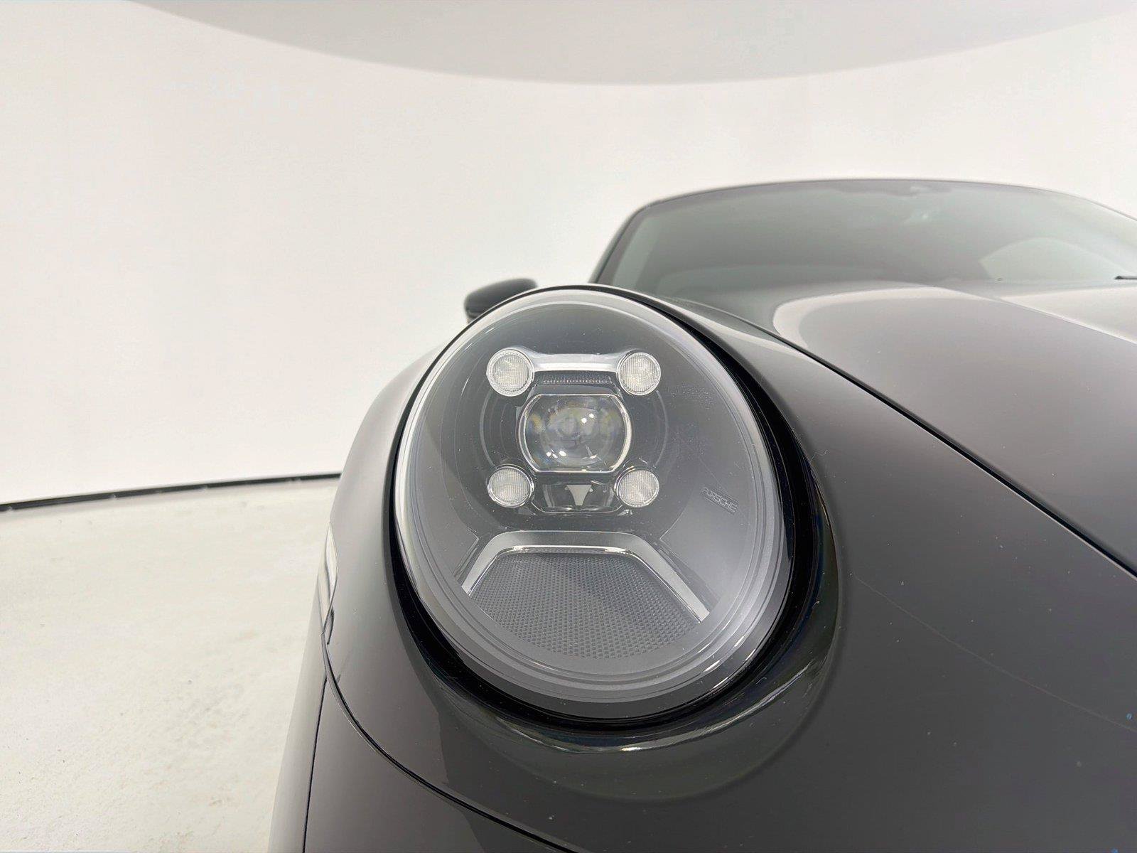 Used 2020 Porsche 911 Carrera S RWD image 31